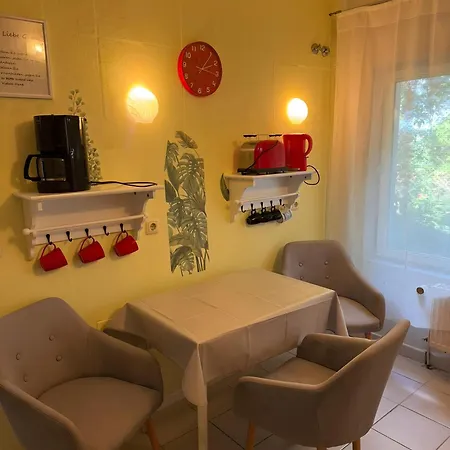 Monteurswohnung Rothentor4 * Dorf Mecklenburg